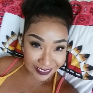 Meet your Posher, Genae